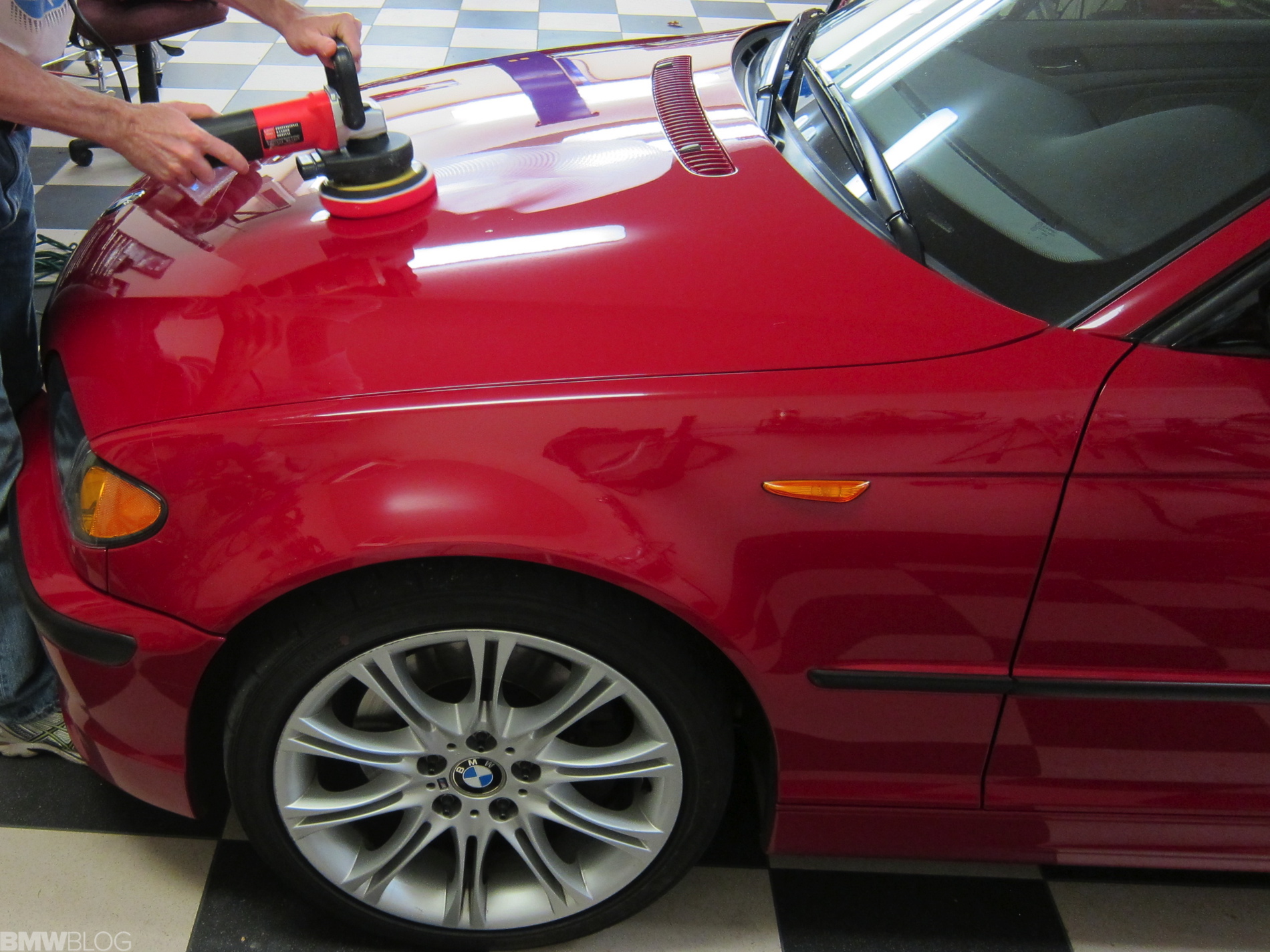 Is Car Polishing and Car Waxing the Same?