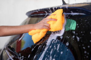 Post-tinting care: cleaning car windows